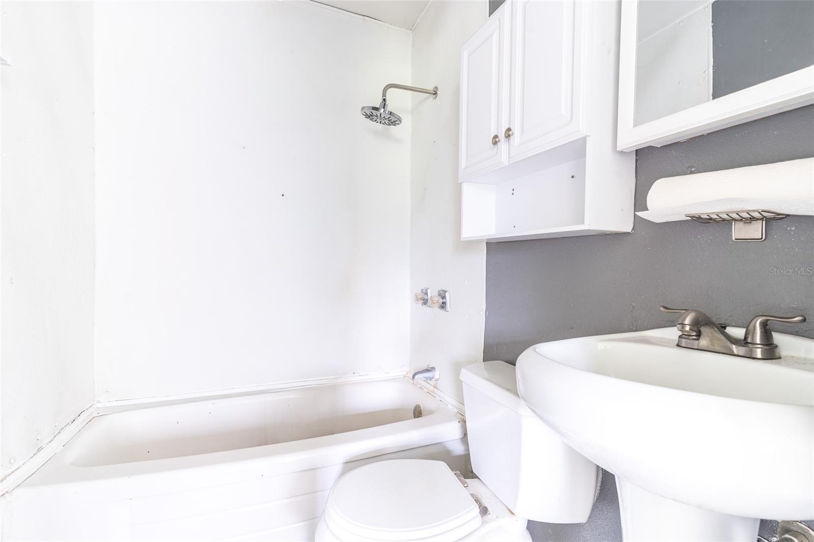 6315 RHONDA RD — photo 12
