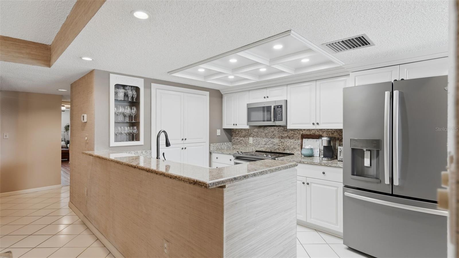 910 PINELLAS BAYWAY S #201 — photo 4