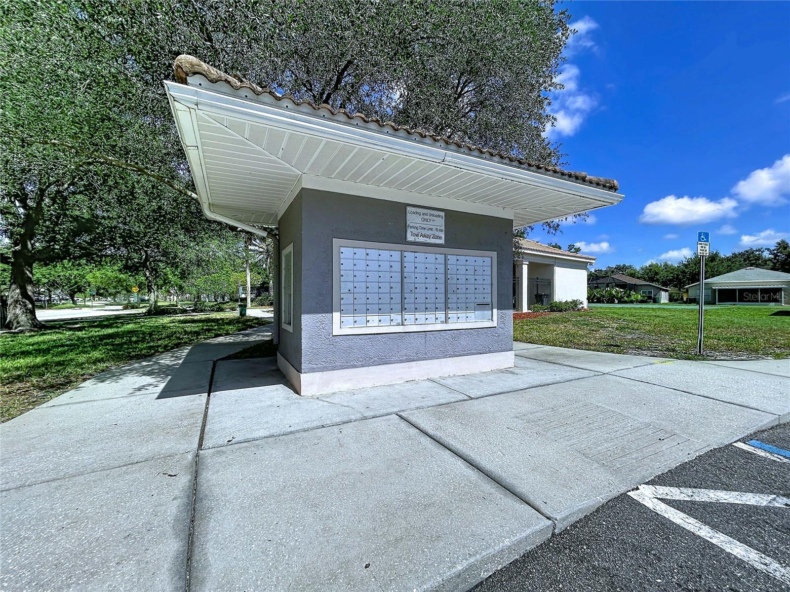 12207 COUNTRY WHITE CIR — photo 23