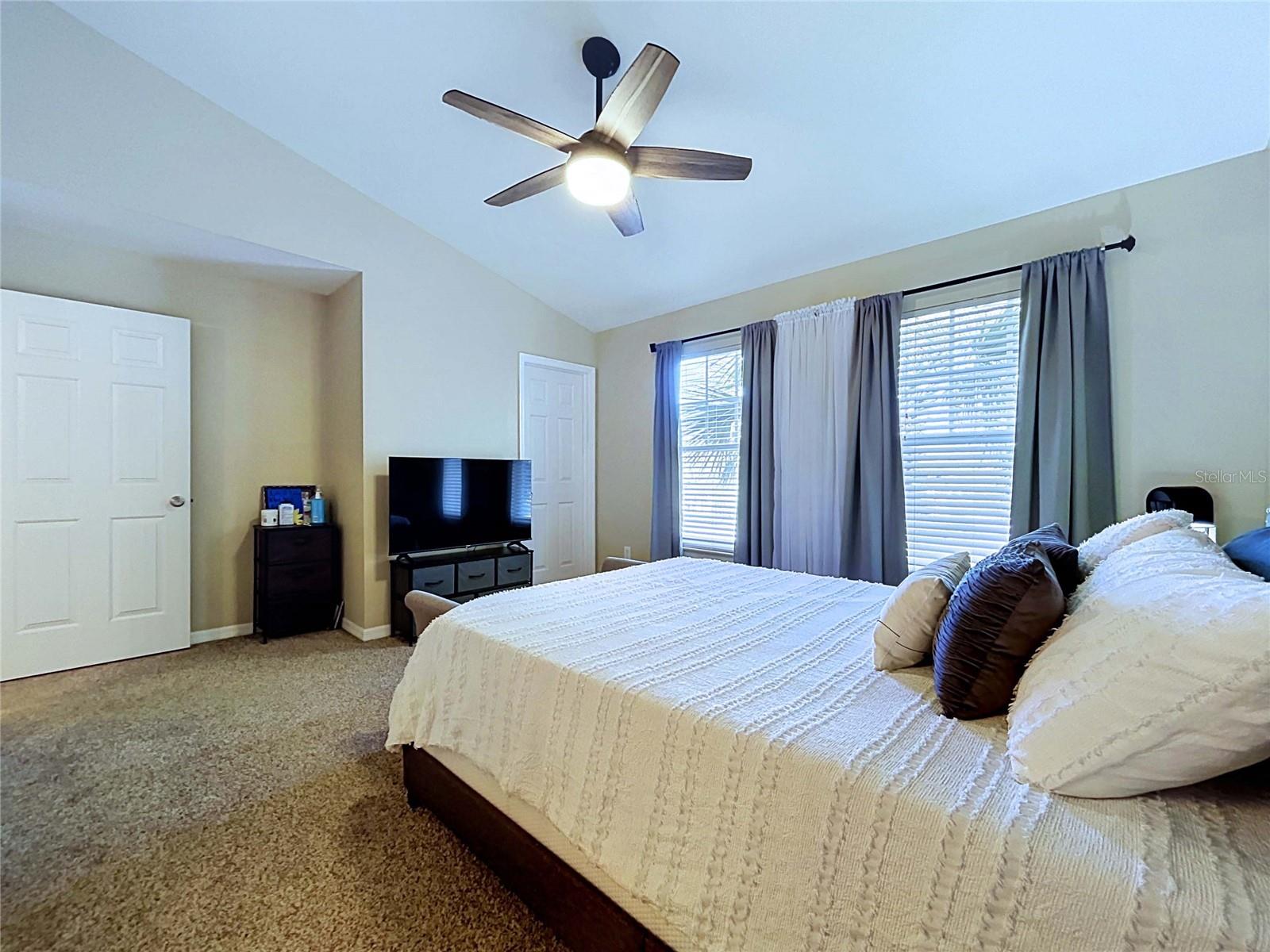 12207 COUNTRY WHITE CIR — photo 16