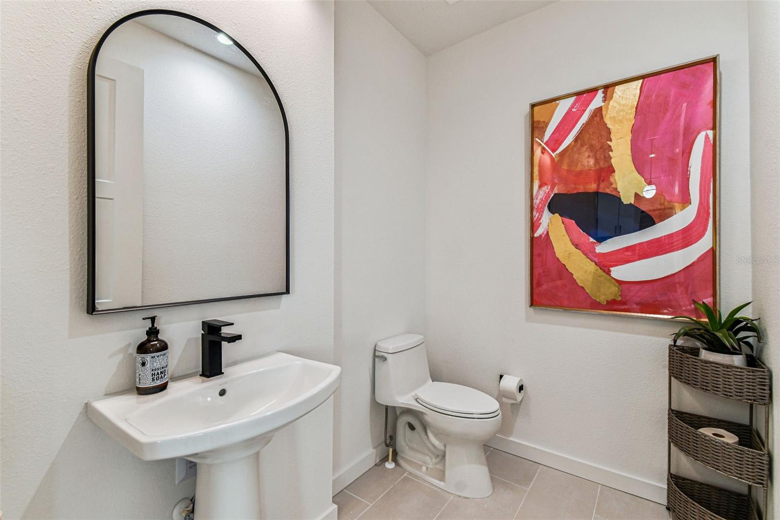 1218 E KAY ST #18 — photo 42