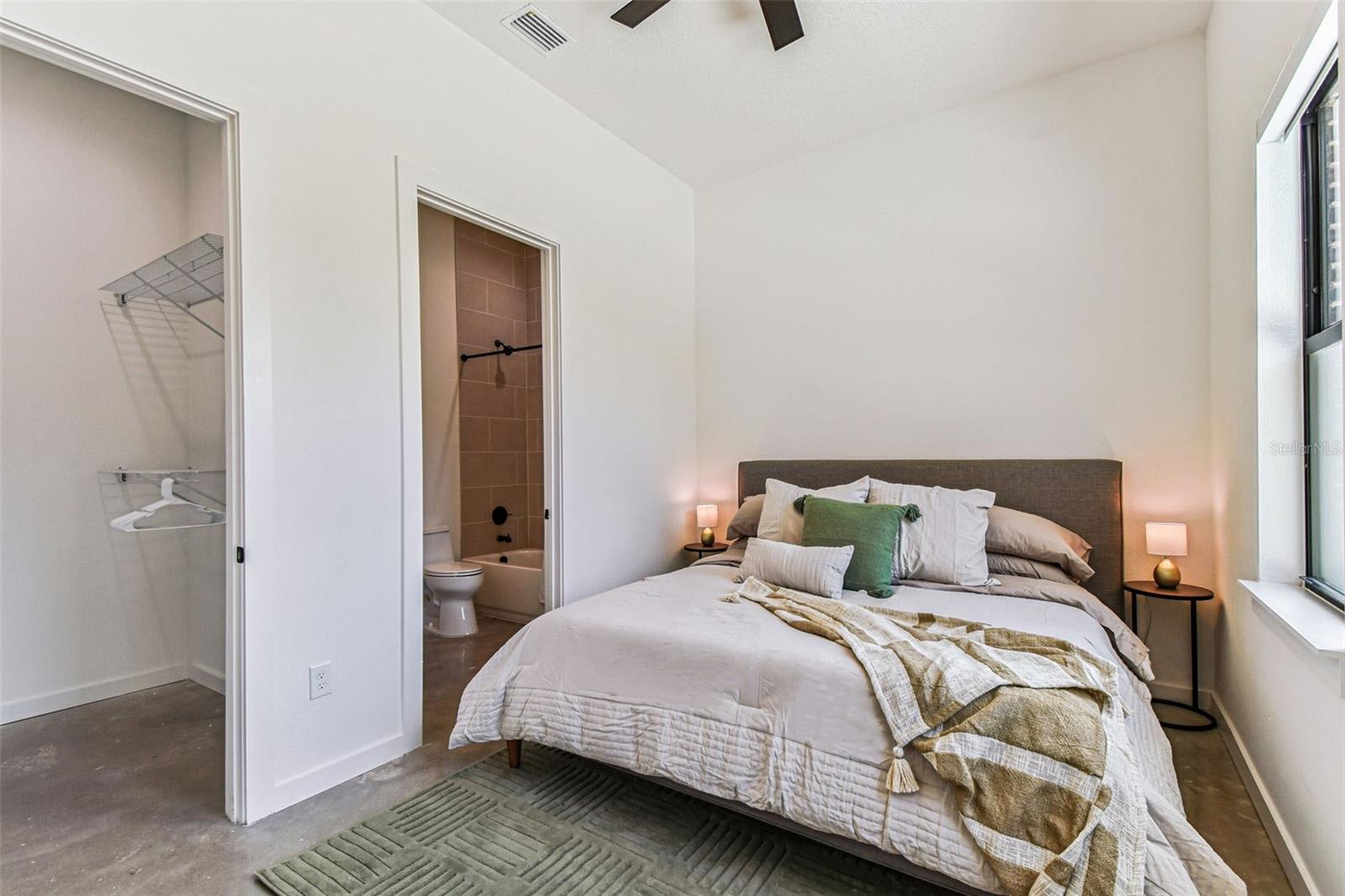 1218 E KAY ST #18 — photo 15