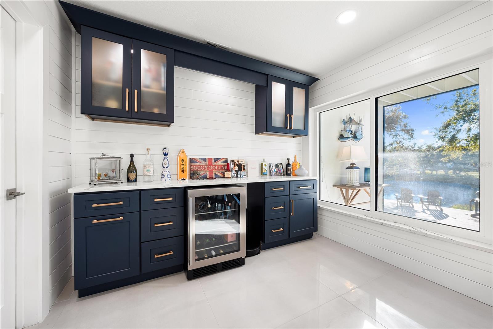 2500 MONTEREY ST — photo 30