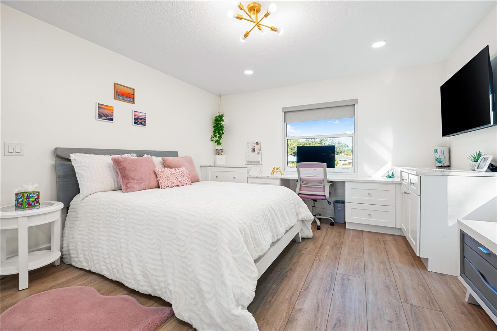 2500 MONTEREY ST — photo 45