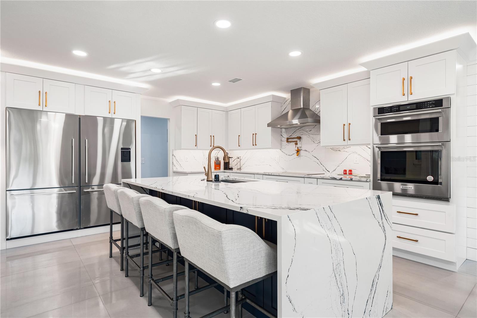 2500 MONTEREY ST — photo 17