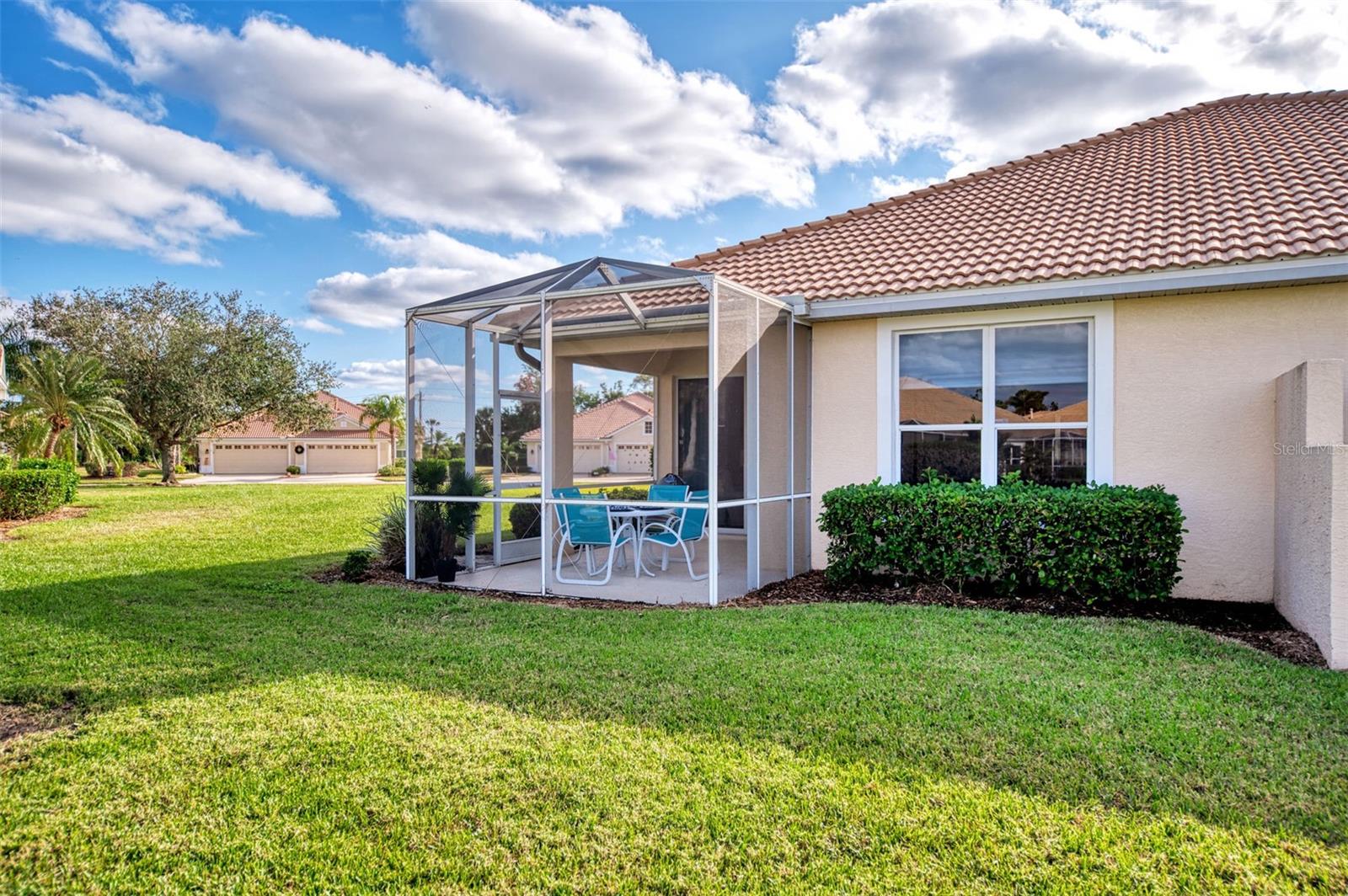 4980 WHISPERING OAKS DR — photo 38