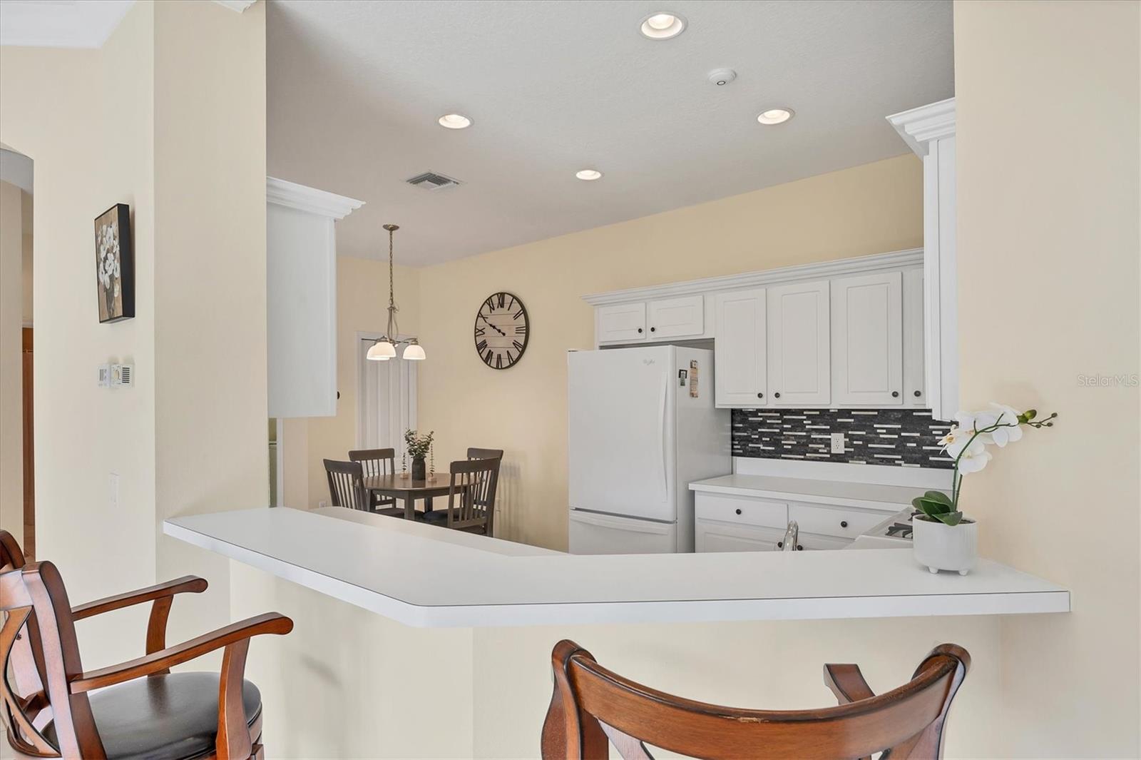 4980 WHISPERING OAKS DR — photo 17