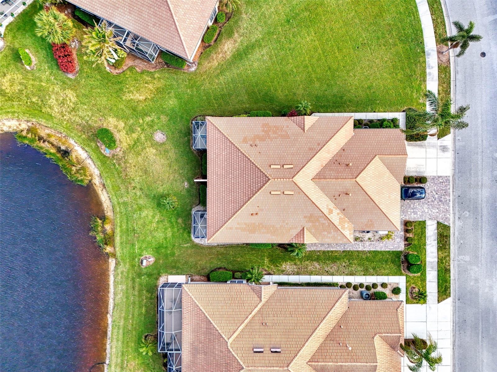 4980 WHISPERING OAKS DR — photo 43