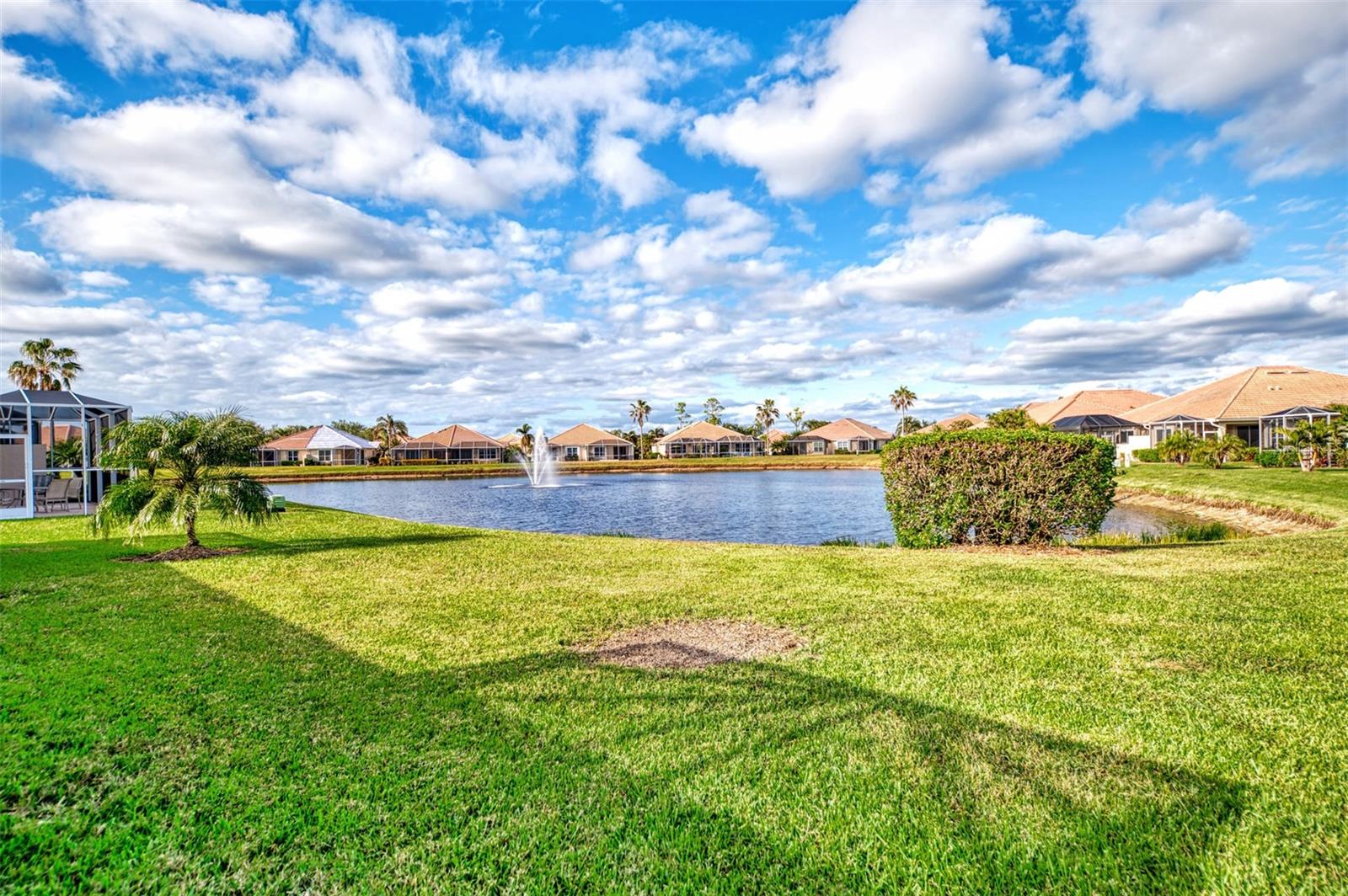 4980 WHISPERING OAKS DR — photo 45