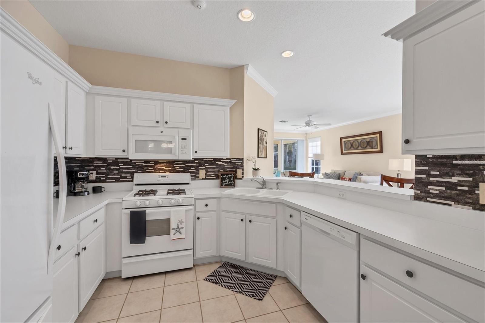 4980 WHISPERING OAKS DR — photo 20