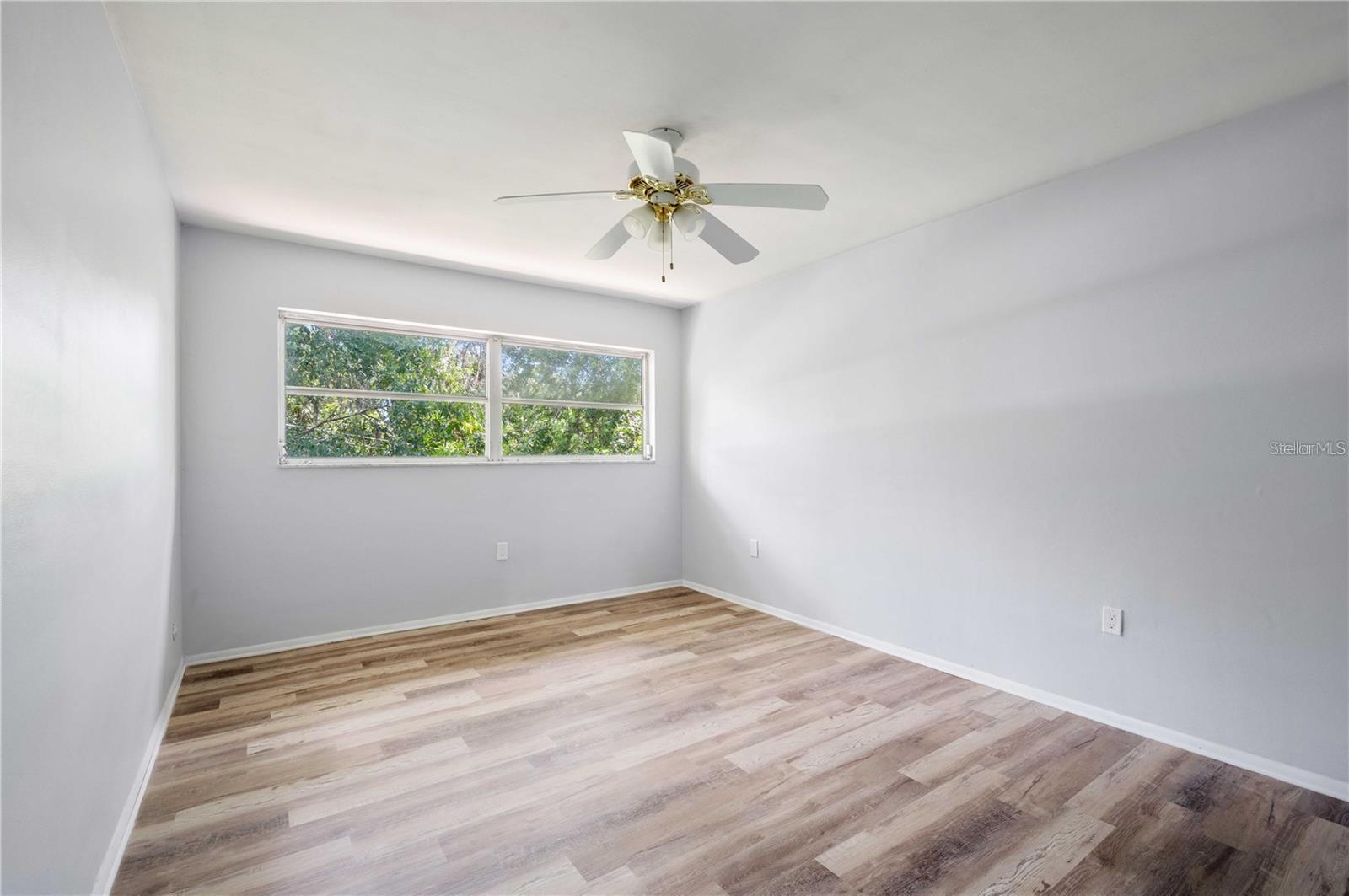 1433 S BELCHER RD #G16 — photo 9
