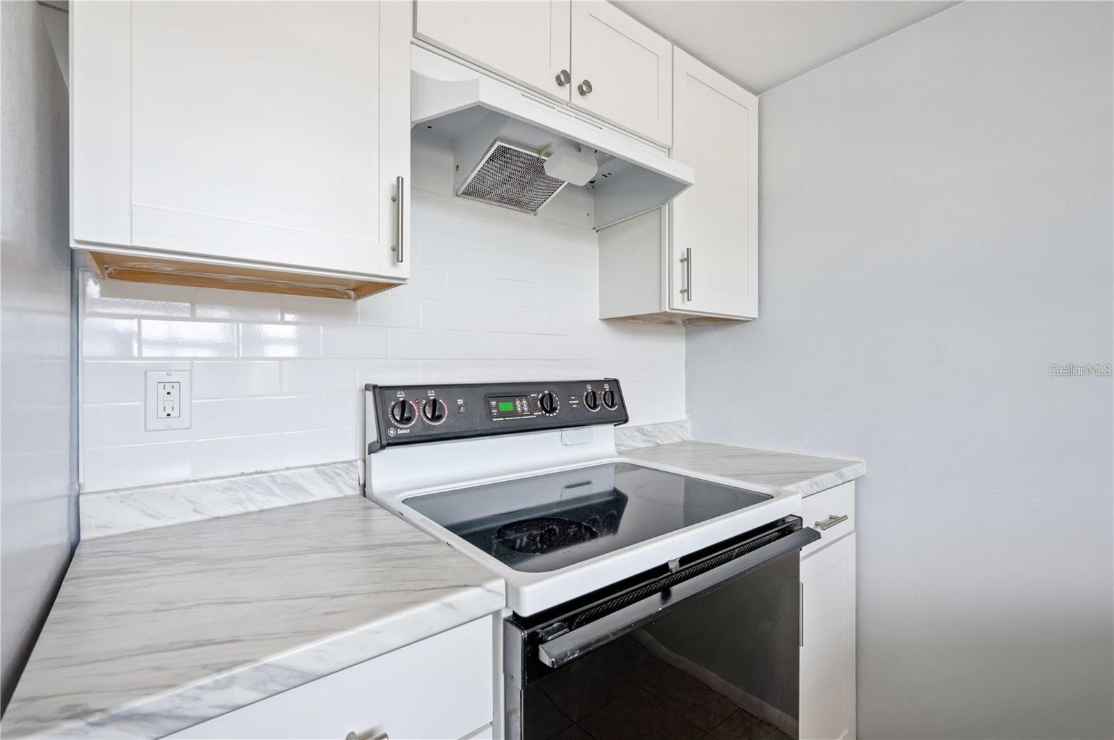 1433 S BELCHER RD #G16 — photo 4
