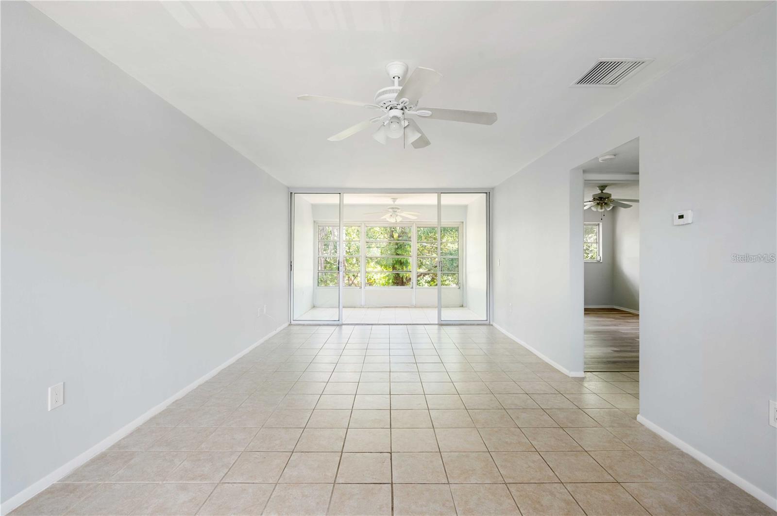 1433 S BELCHER RD #G16 — photo 5