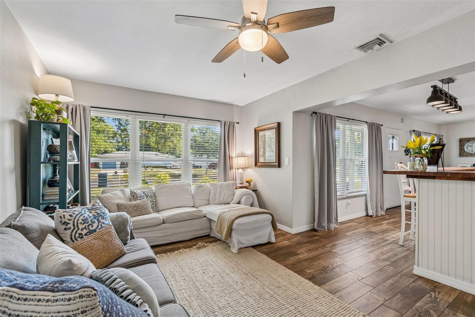 10748 VILLAGE GREEN AVE — photo 14