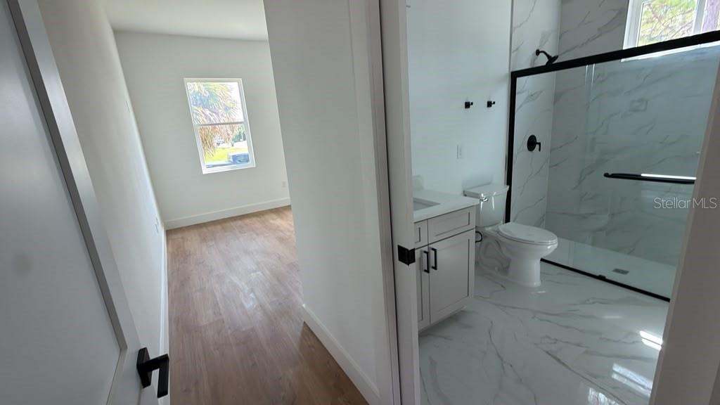 2227 SAYBROOK AVE — photo 21