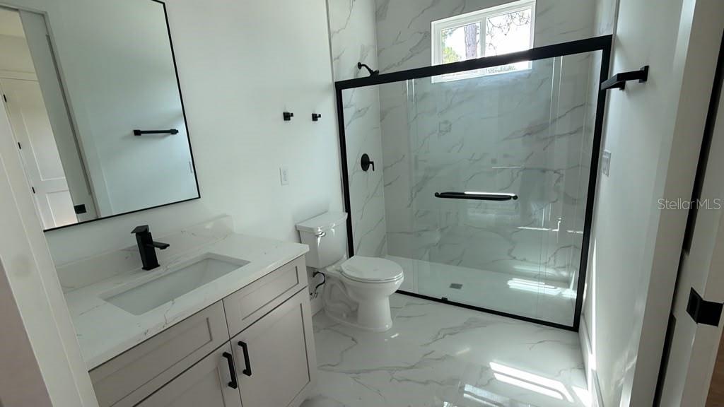 2227 SAYBROOK AVE — photo 22