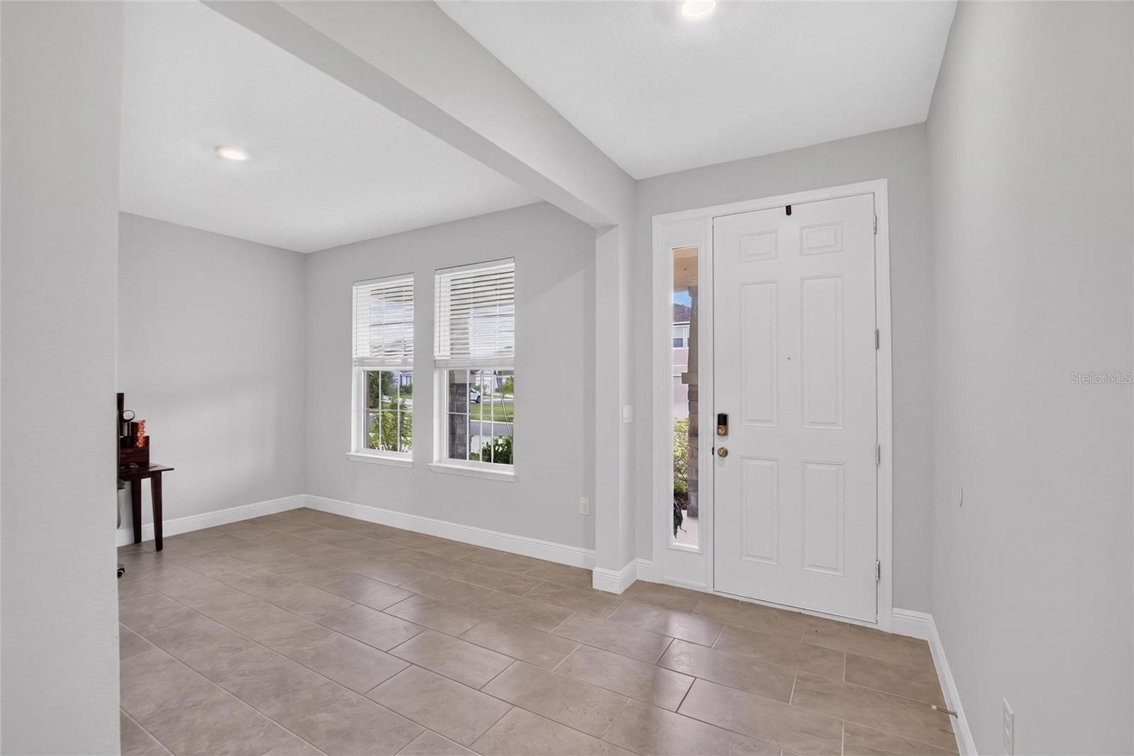5633 HAWKS CAY ST — photo 5