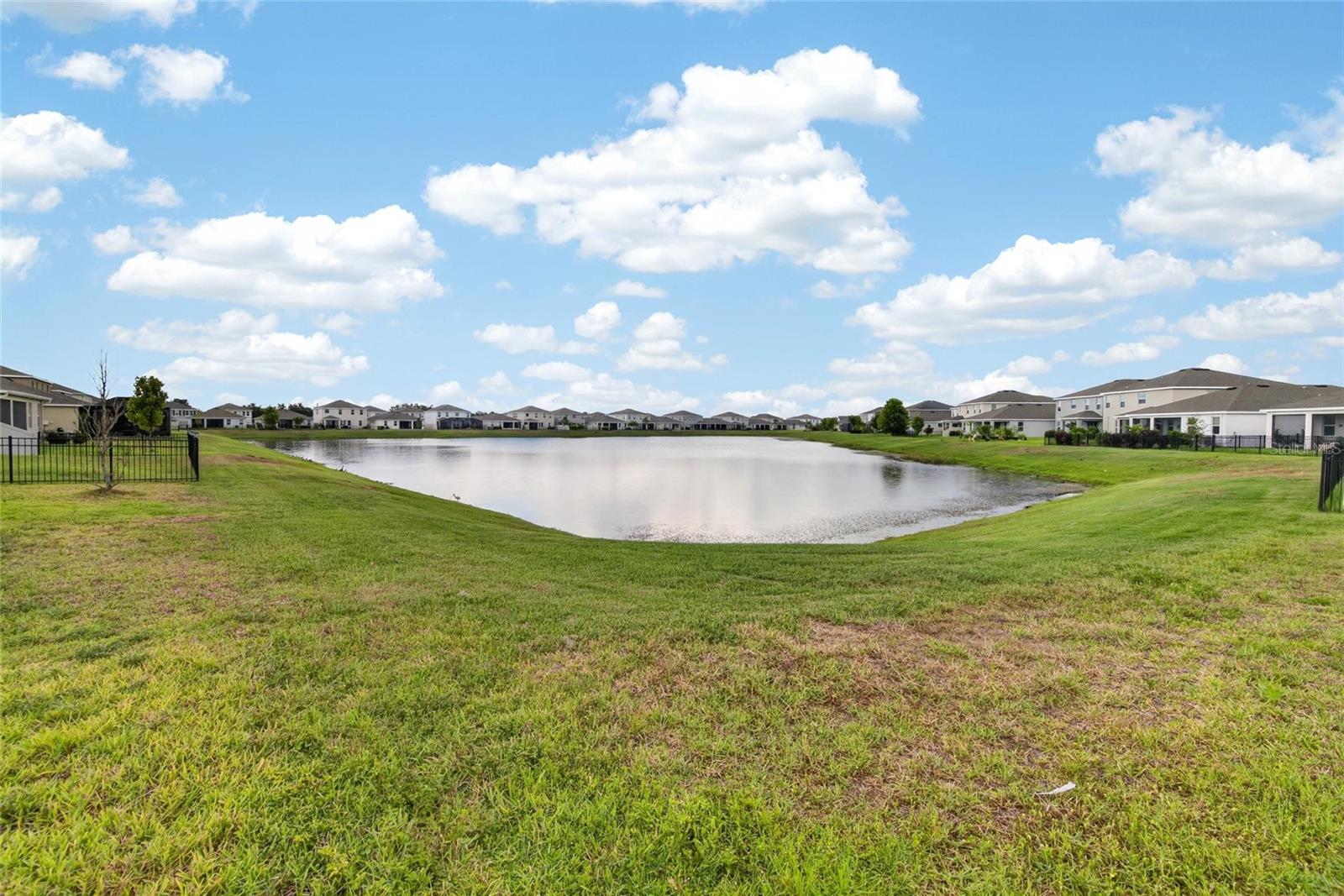 5633 HAWKS CAY ST — photo 46