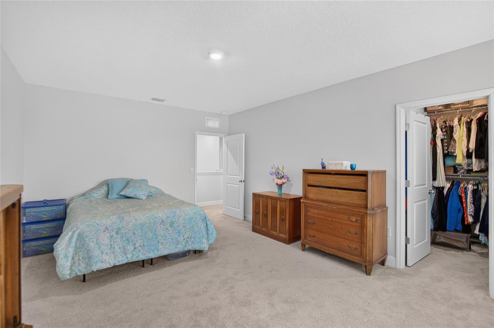 5633 HAWKS CAY ST — photo 41