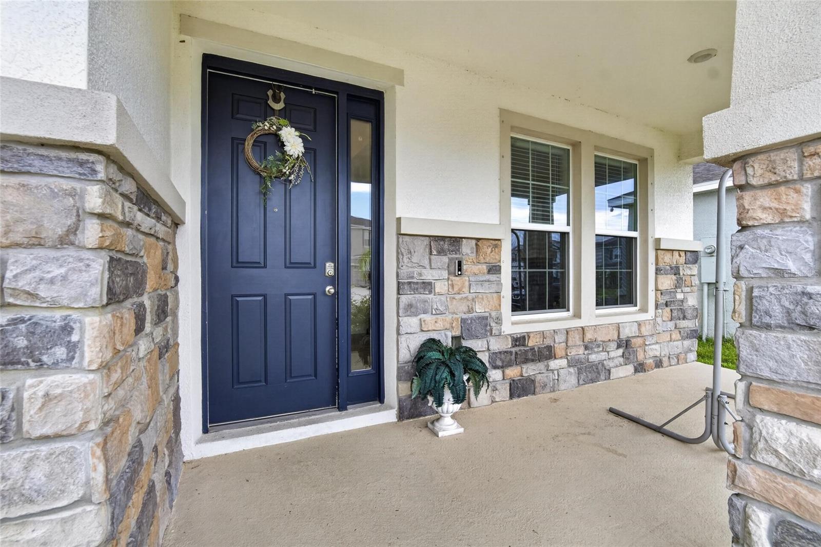 5633 HAWKS CAY ST — photo 3