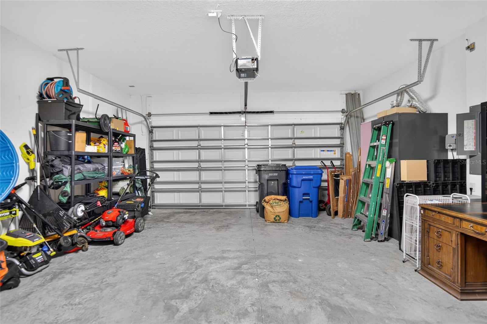 5633 HAWKS CAY ST — photo 48