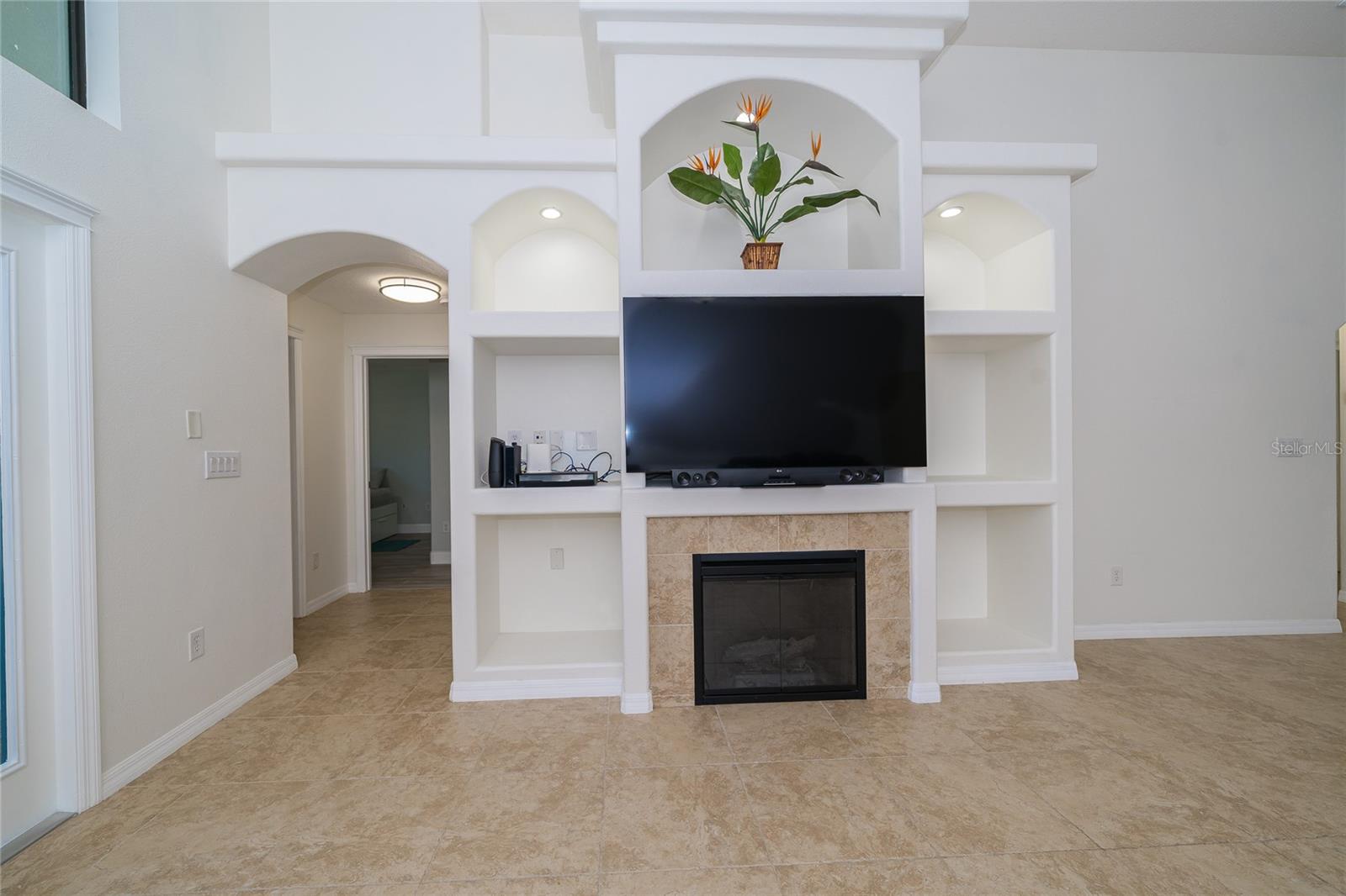 4907 POINTE O WOODS DR — photo 16