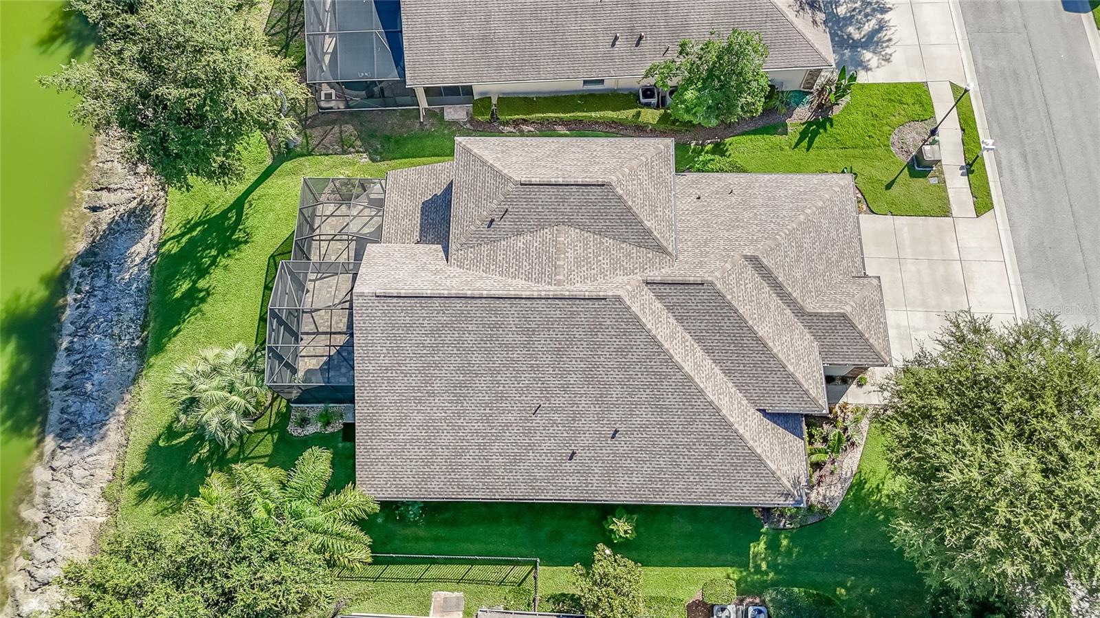4907 POINTE O WOODS DR — photo 41
