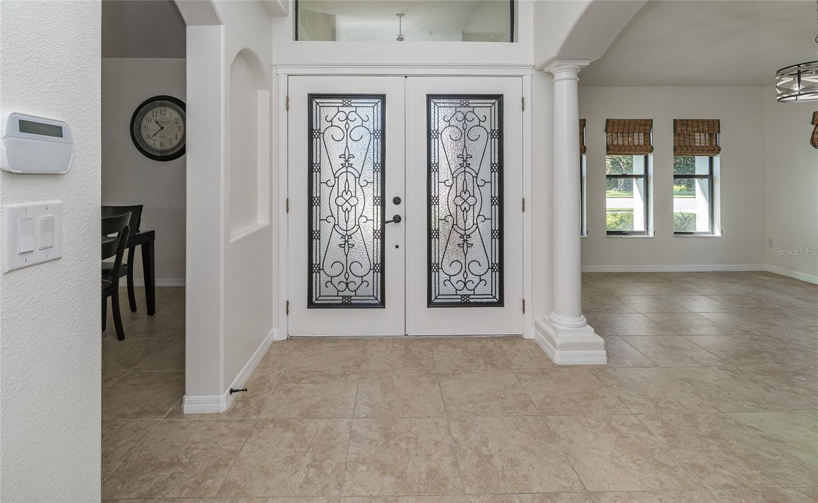 4907 POINTE O WOODS DR — photo 8