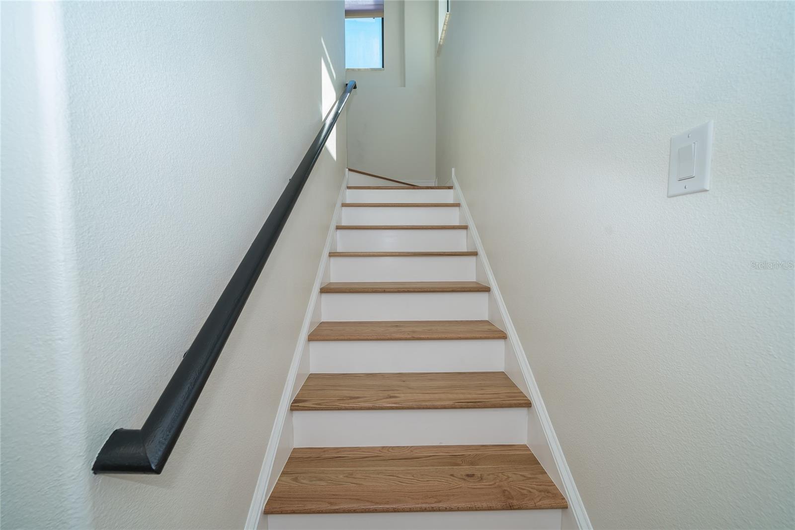4907 POINTE O WOODS DR — photo 28