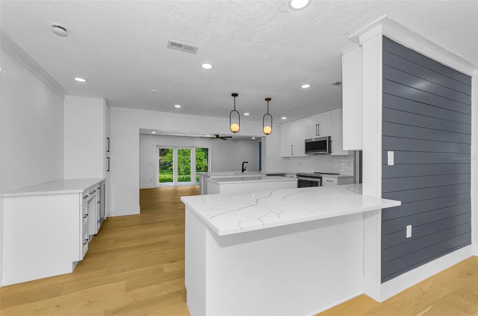 850 RAFAEL BLVD NE — photo 10