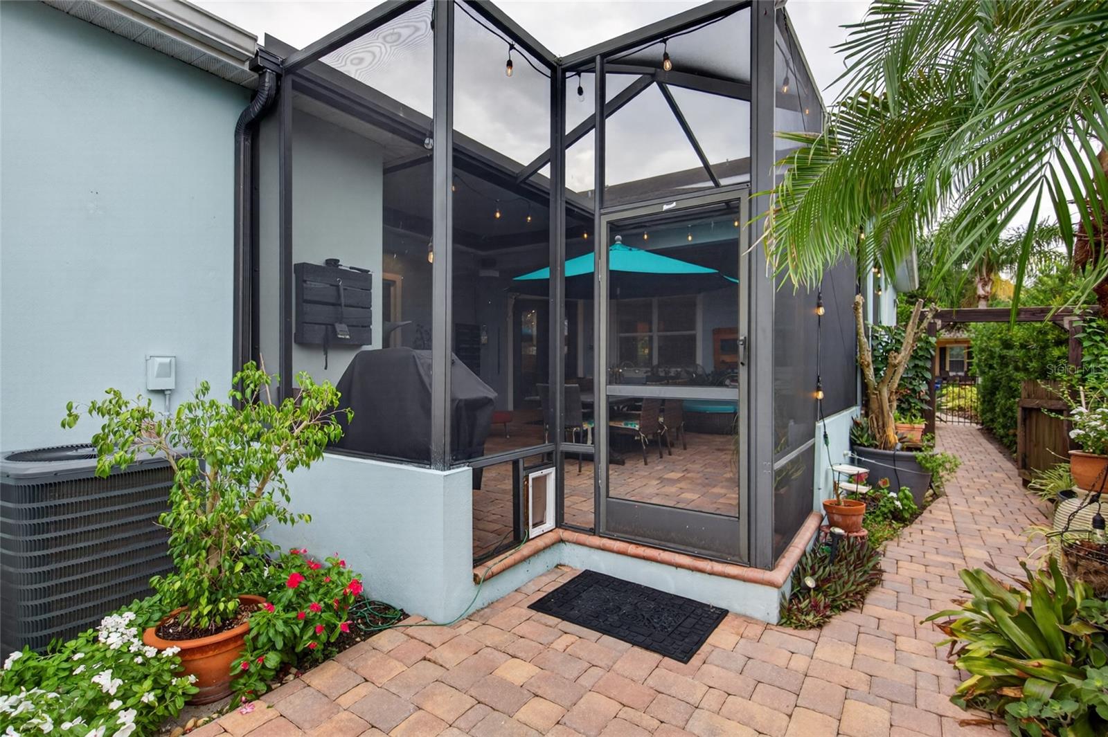 6144 CLIFF HOUSE LN — photo 56