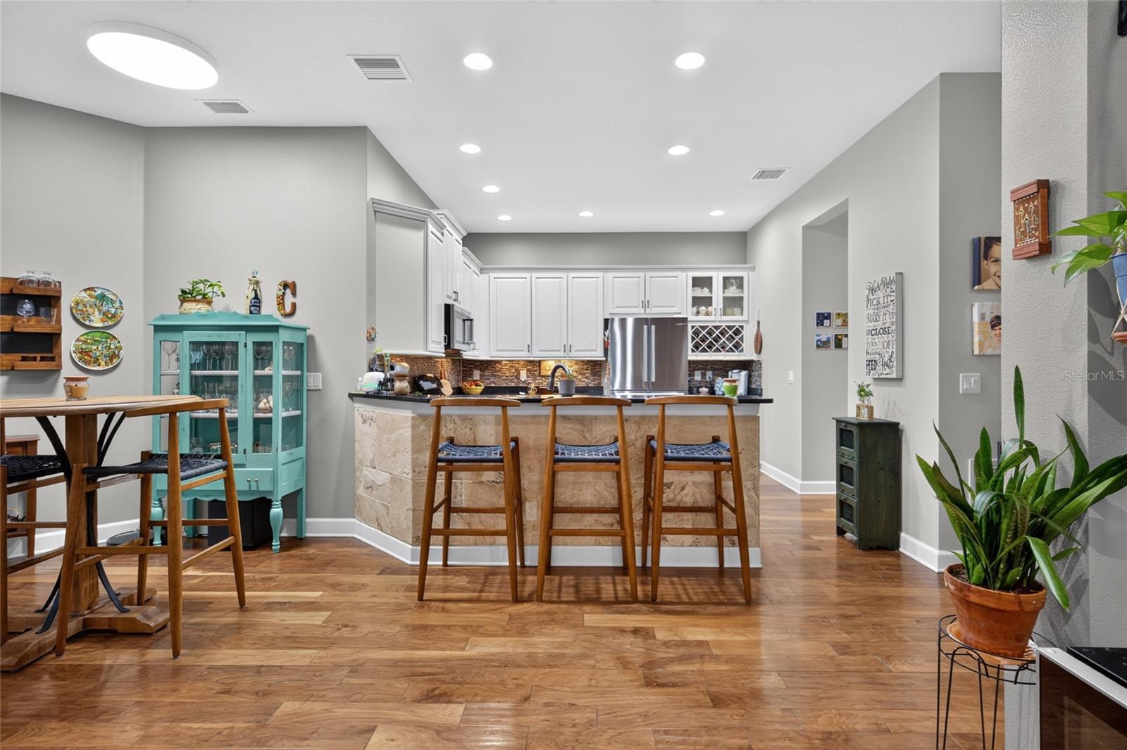 6144 CLIFF HOUSE LN — photo 21