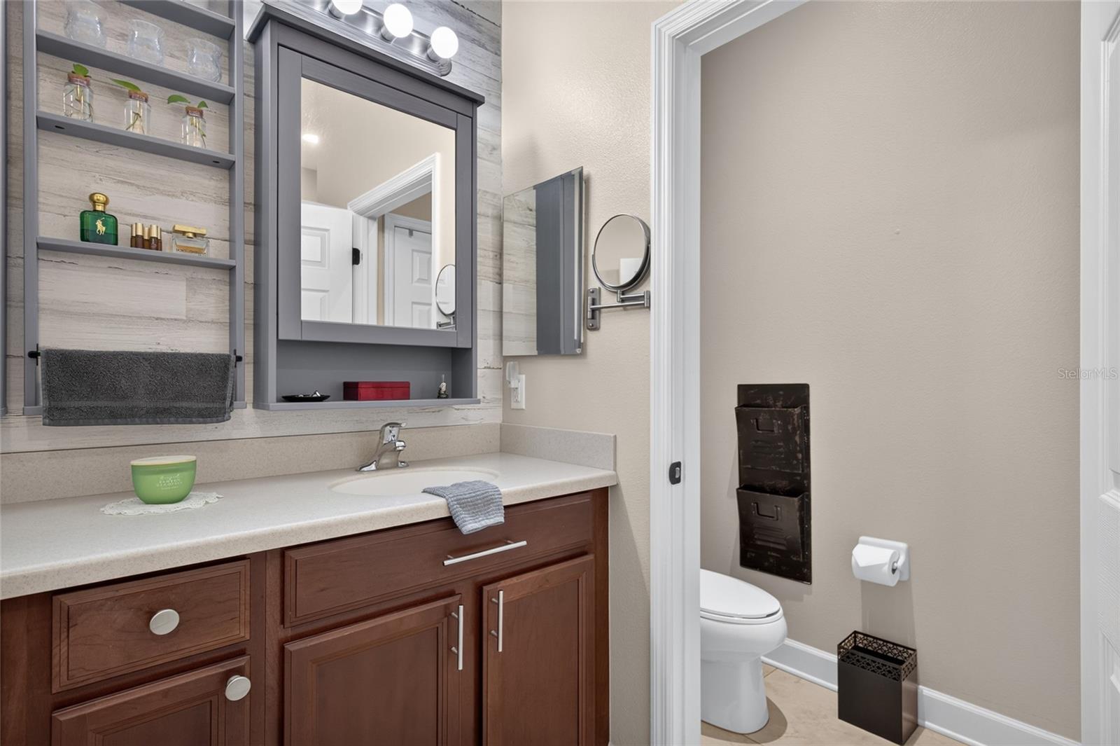 6144 CLIFF HOUSE LN — photo 32