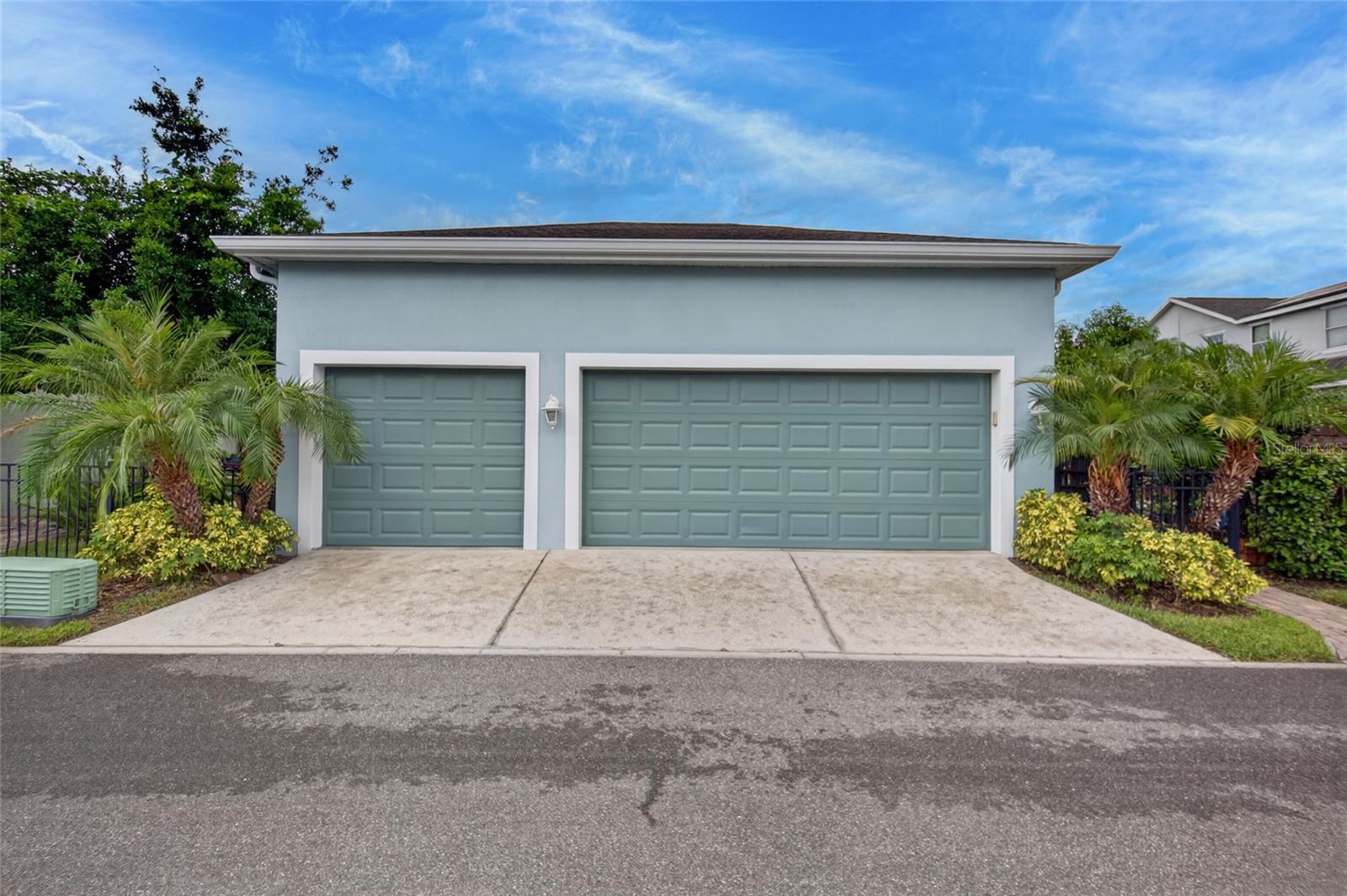 6144 CLIFF HOUSE LN — photo 57