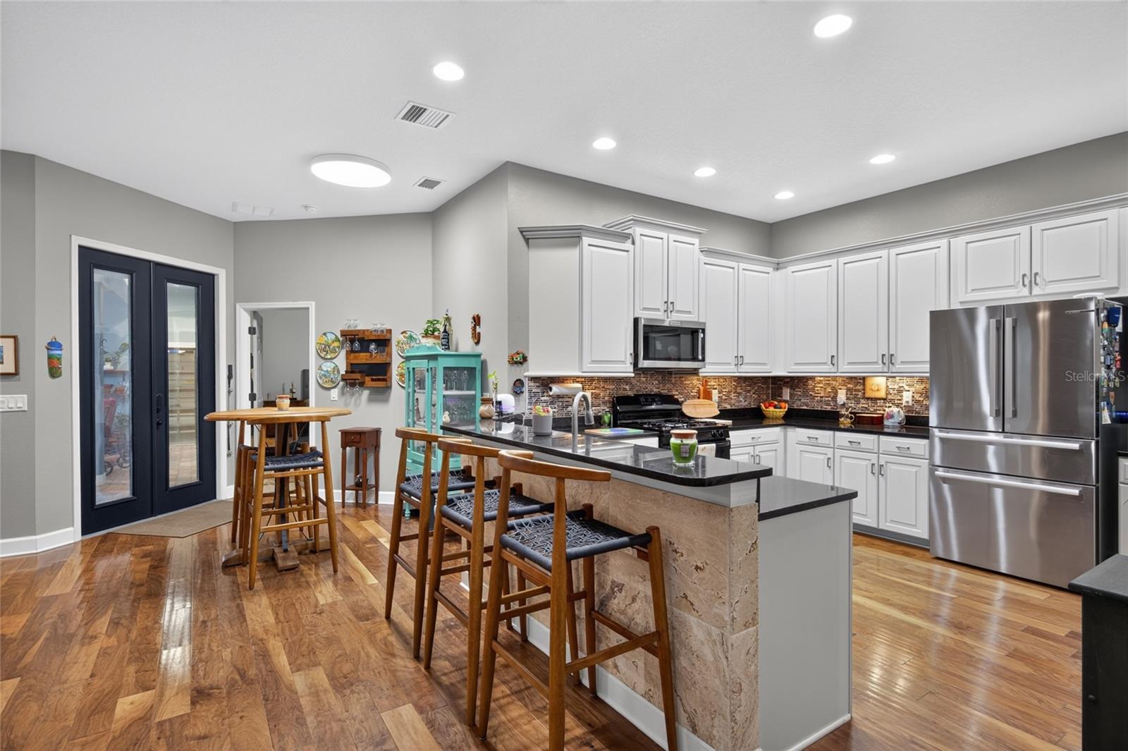 6144 CLIFF HOUSE LN — photo 17