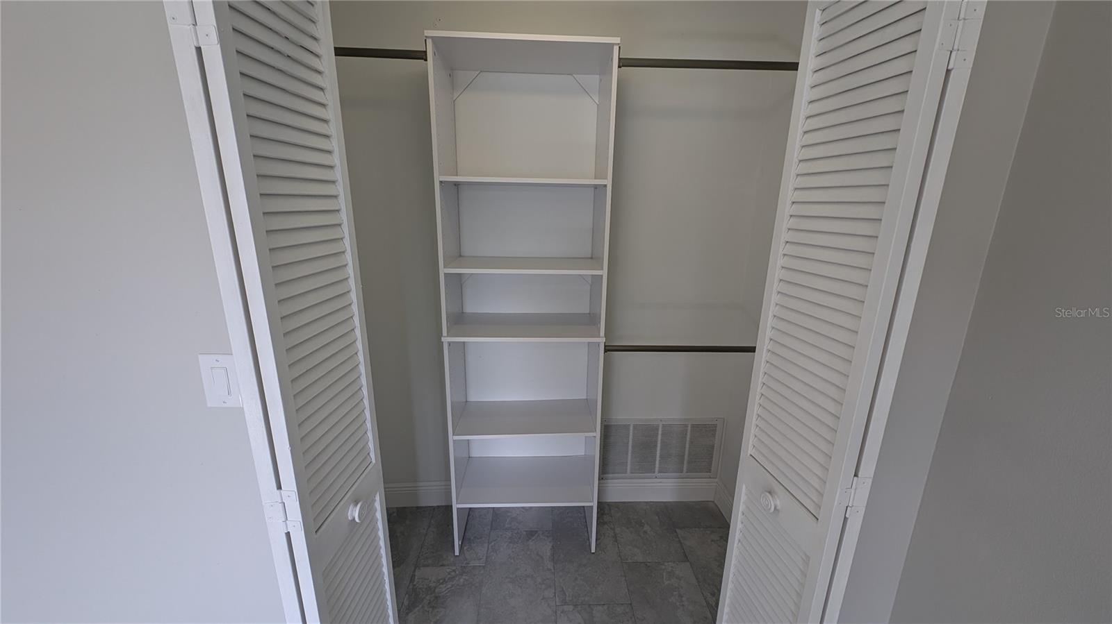 2888 BANCROFT CIR E #5B — photo 22