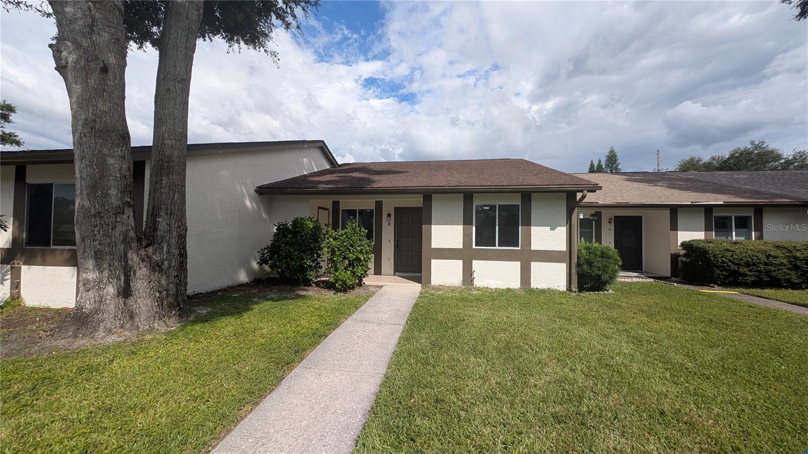 2888 BANCROFT CIR E #5B — photo 24