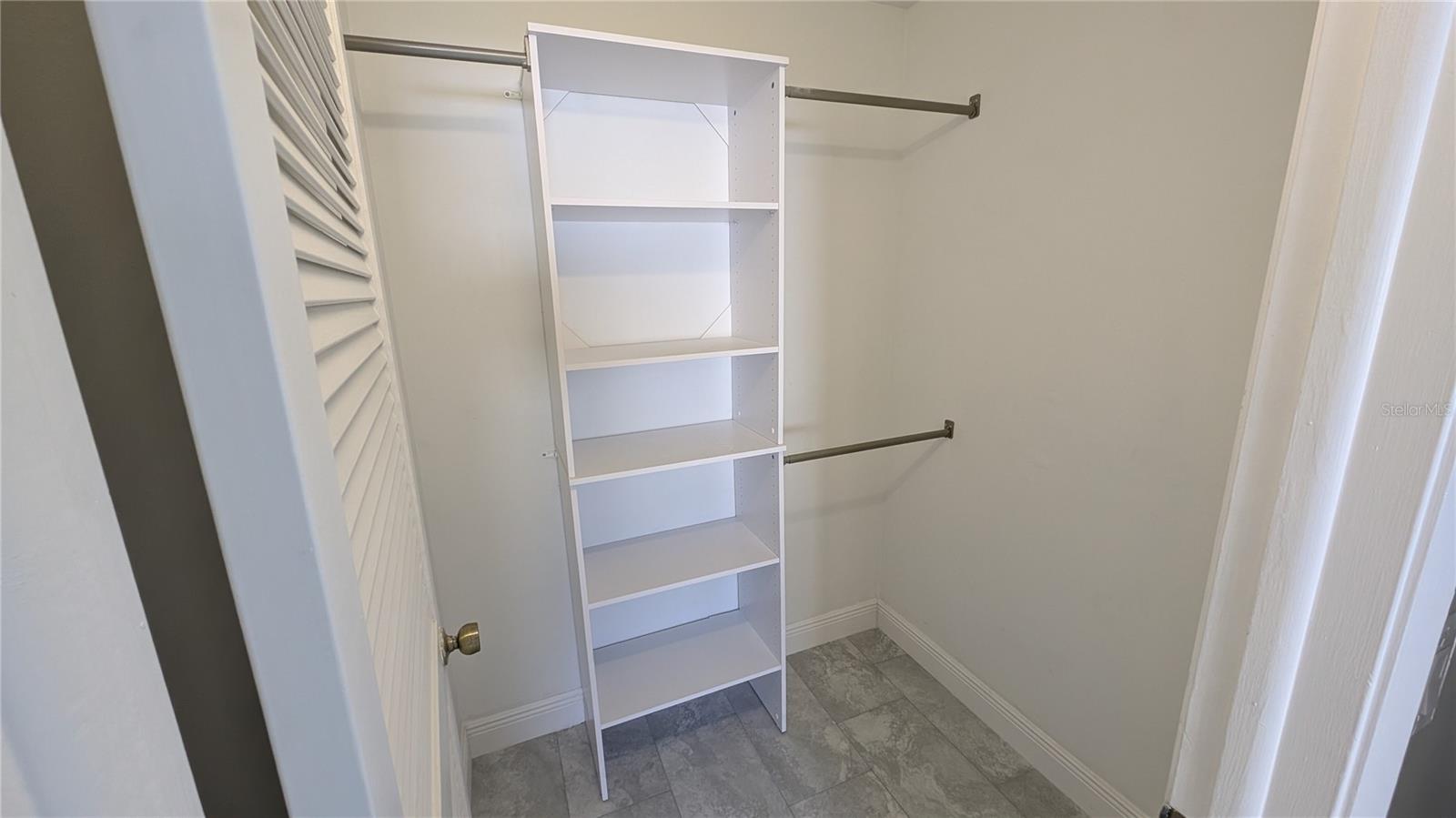 2888 BANCROFT CIR E #5B — photo 17