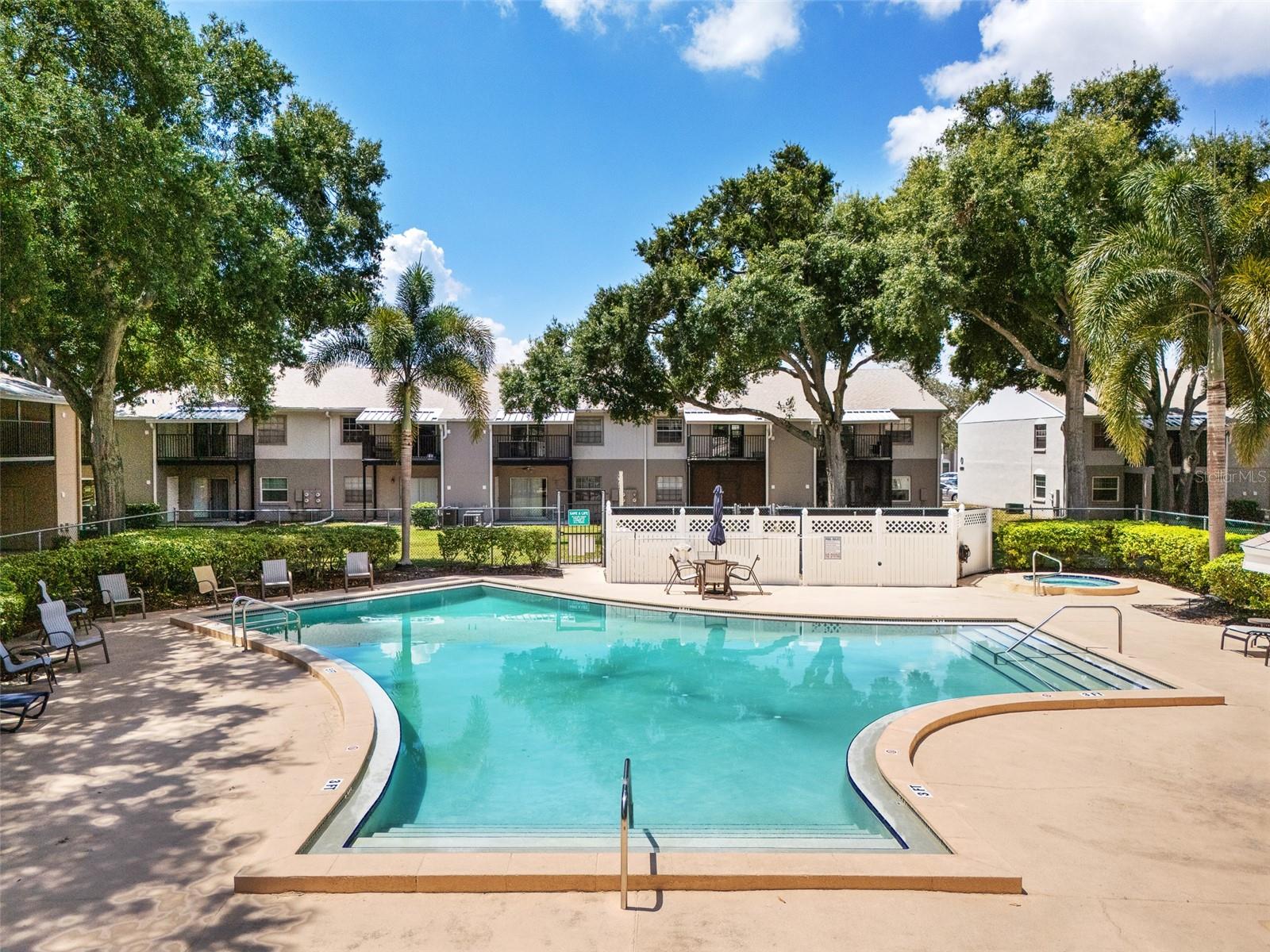 3812 N OAK DR #M72 — photo 19