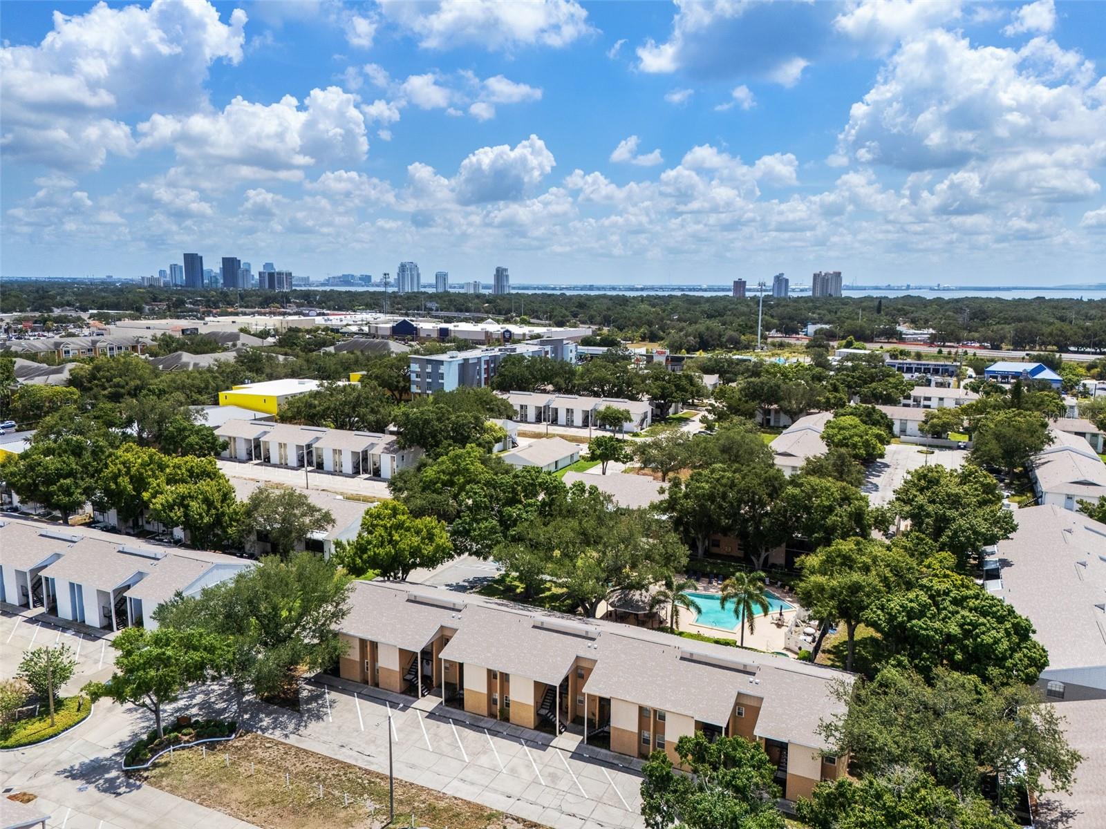 3812 N OAK DR #M72 — photo 26