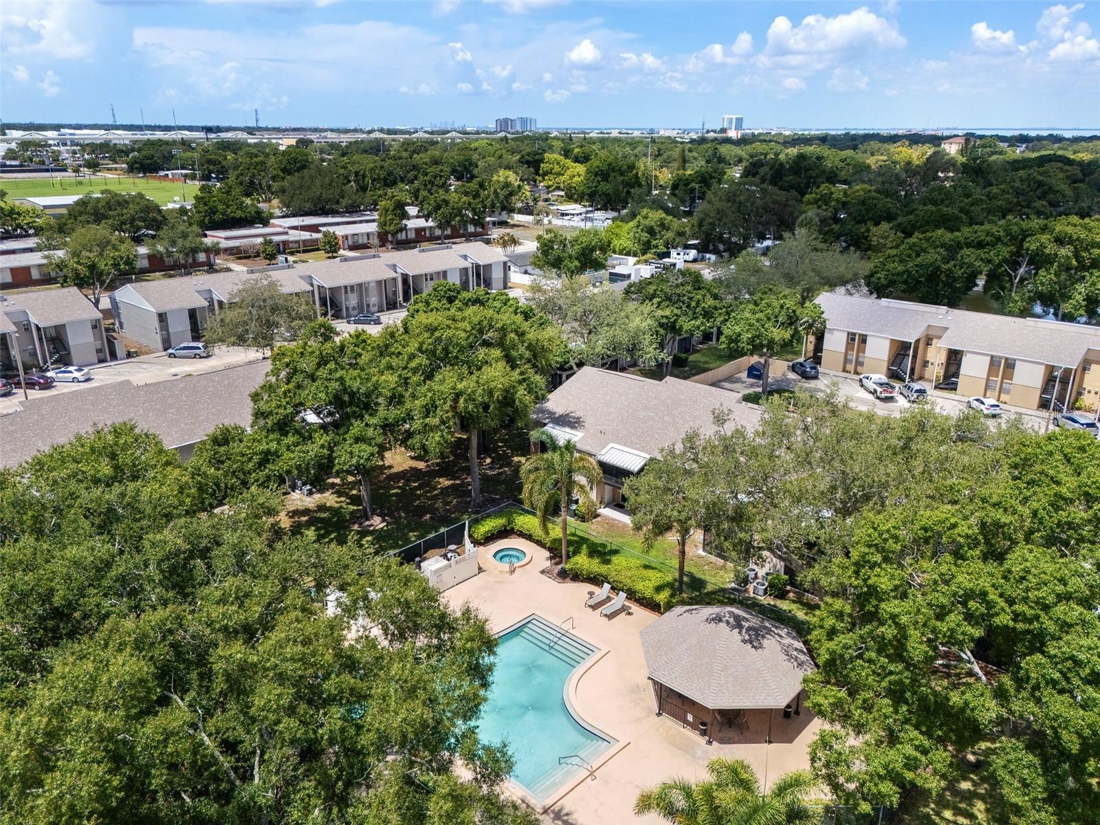 3812 N OAK DR #M72 — photo 23