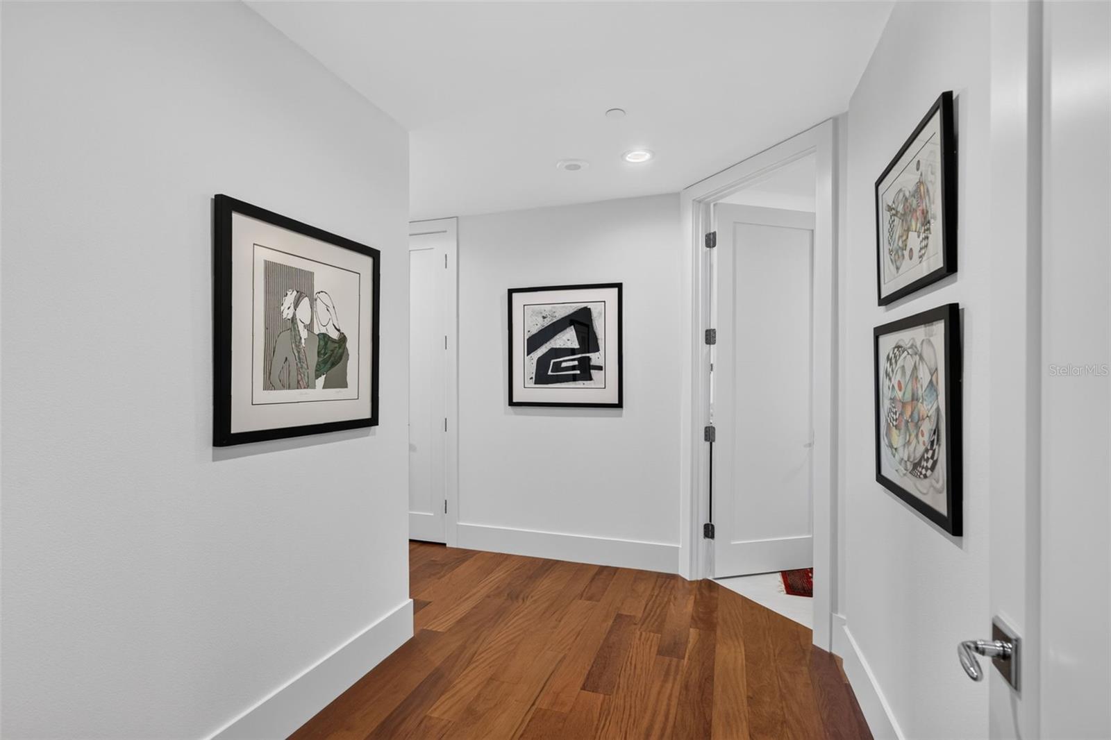 35 WATERGATE DR #1104 — photo 18