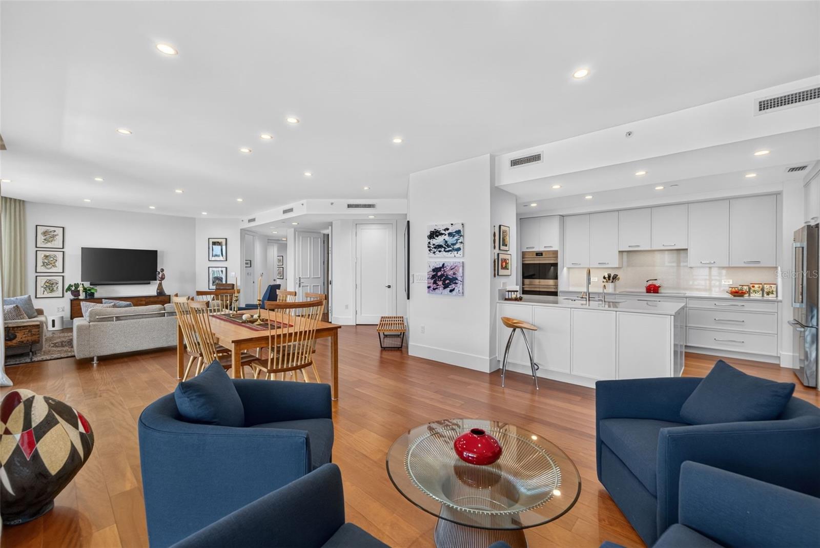 35 WATERGATE DR #1104 — photo 9