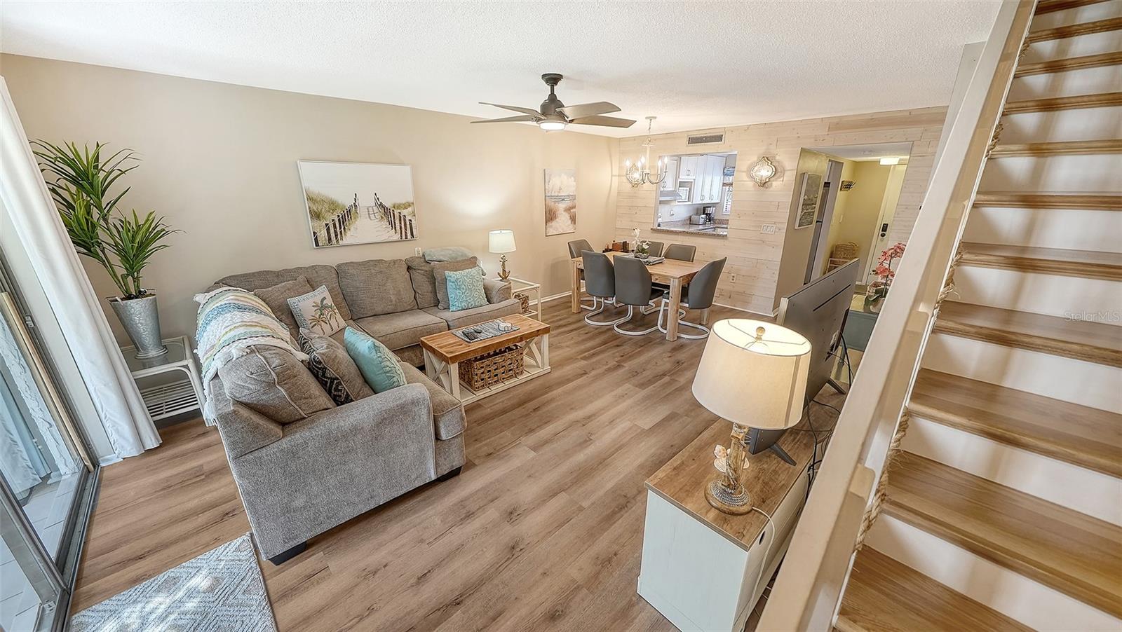1646 STICKNEY POINT RD #101 — photo 31