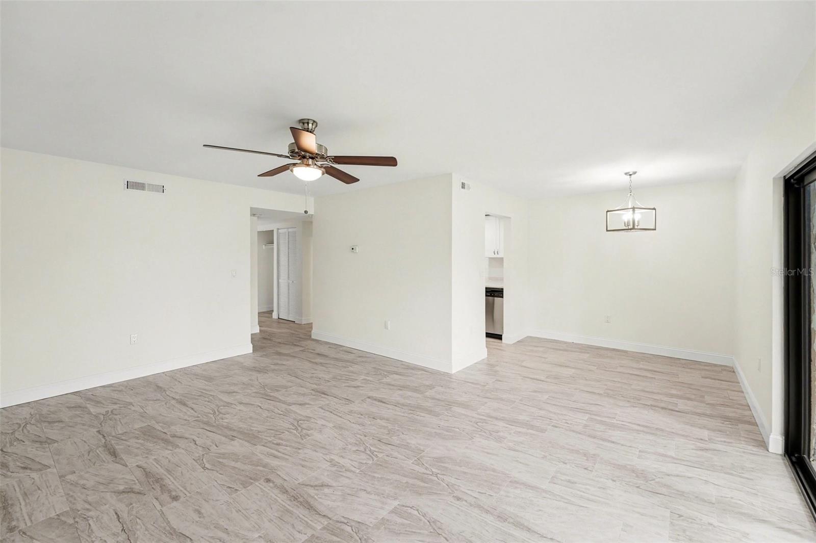 11409 8TH ST N #1507 — photo 6