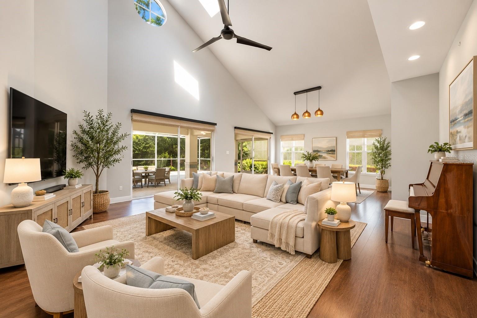 15876 SANCTUARY DR — photo 2