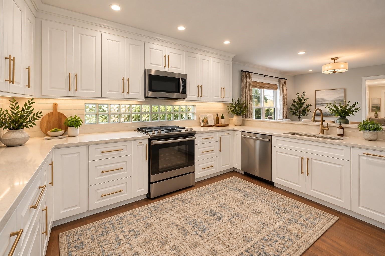 15876 SANCTUARY DR — photo 3