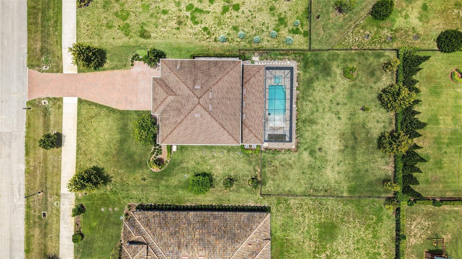 17823 DAISY FARM DR — photo 45
