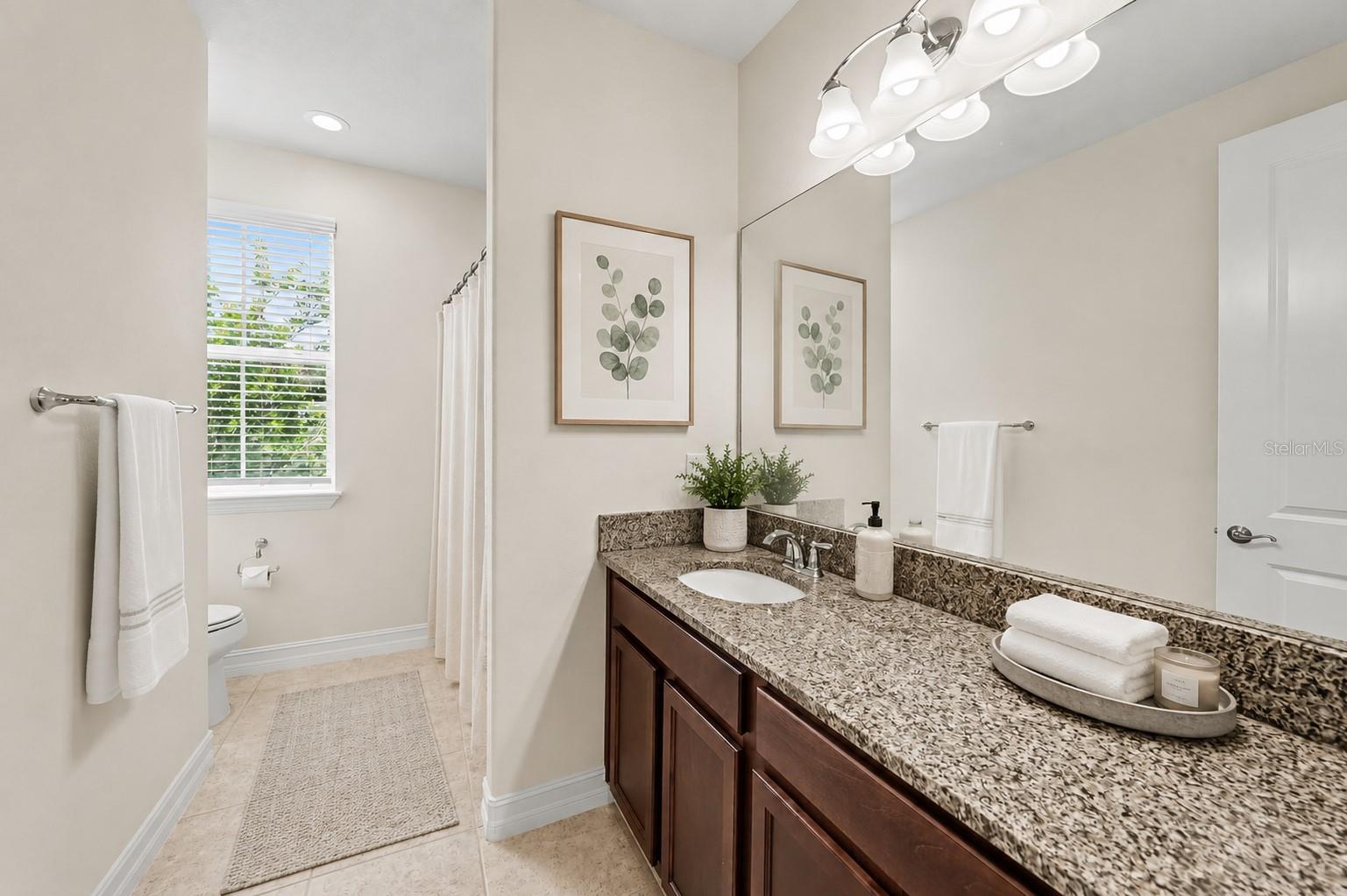 17823 DAISY FARM DR — photo 34