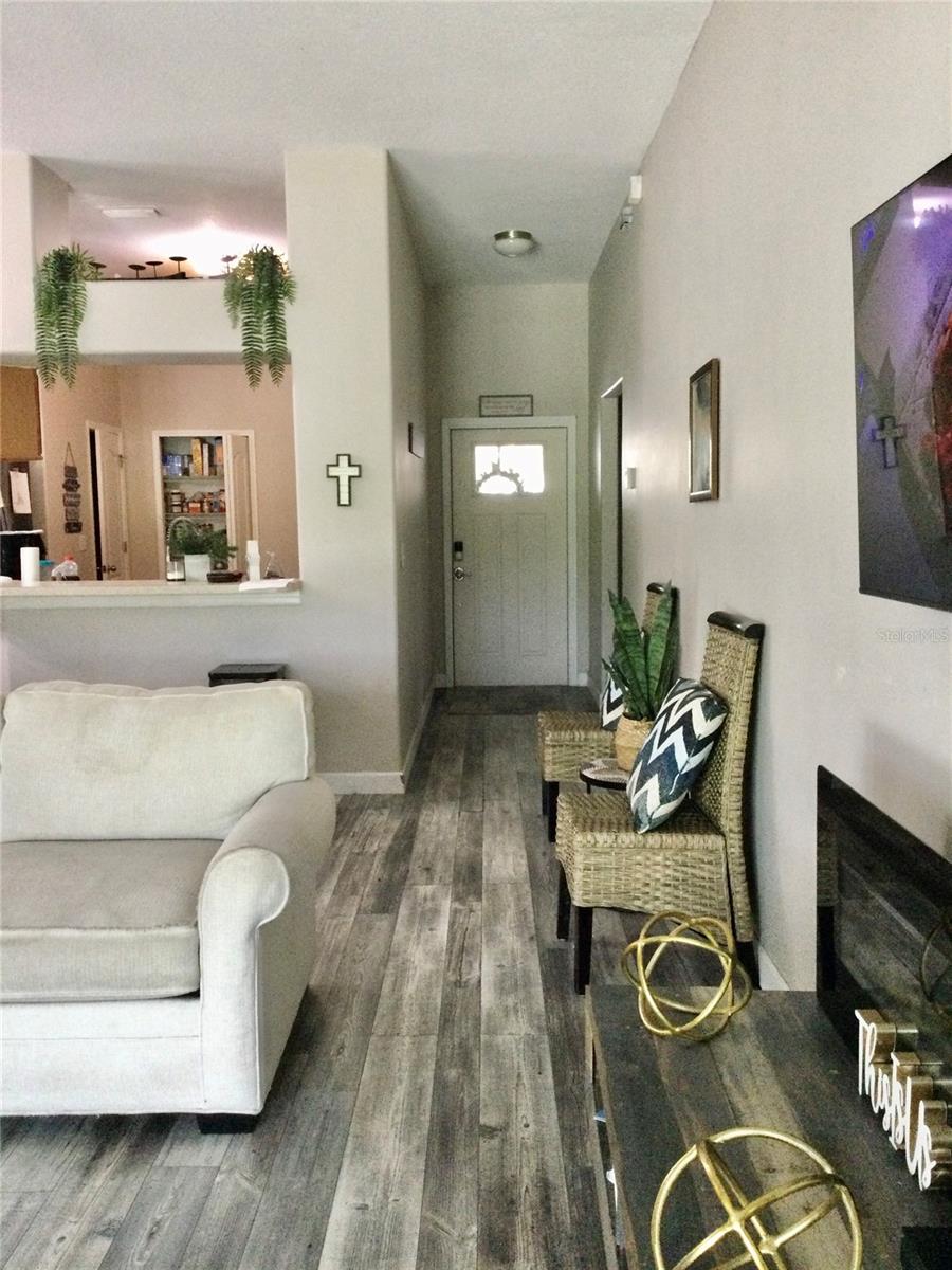 10728 SHADY PRESERVE DR — photo 4
